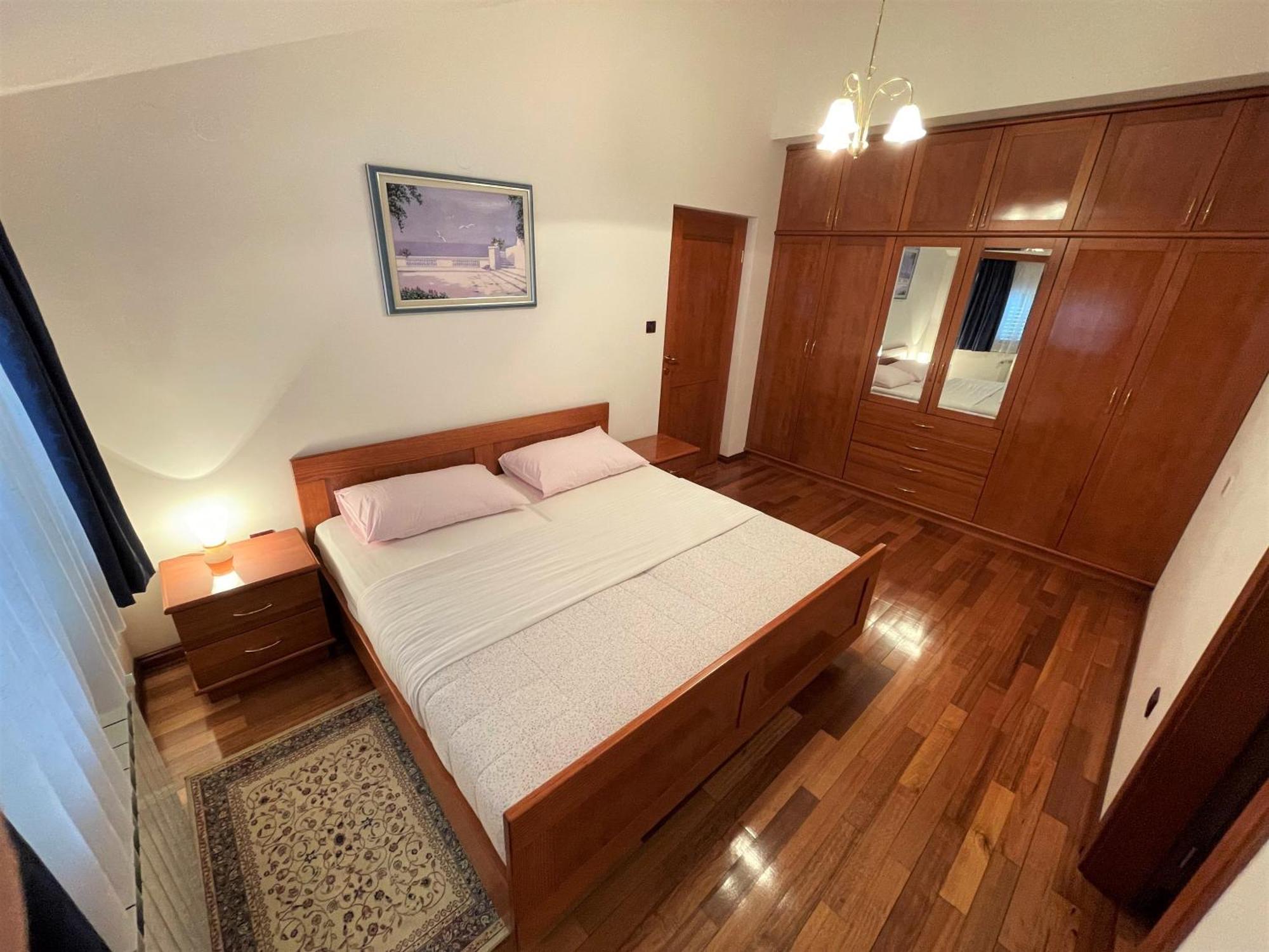 Apartments Villa Mirjam โปเรช ภายนอก รูปภาพ
